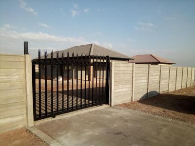 Cluster House For Sale in Azaadville, Krugersdorp