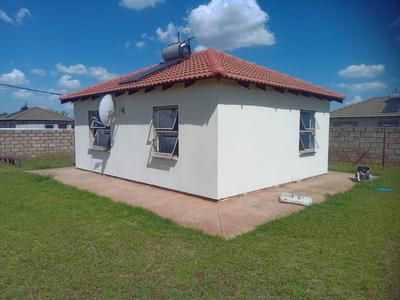House For Rent in Lufhereng, Soweto
